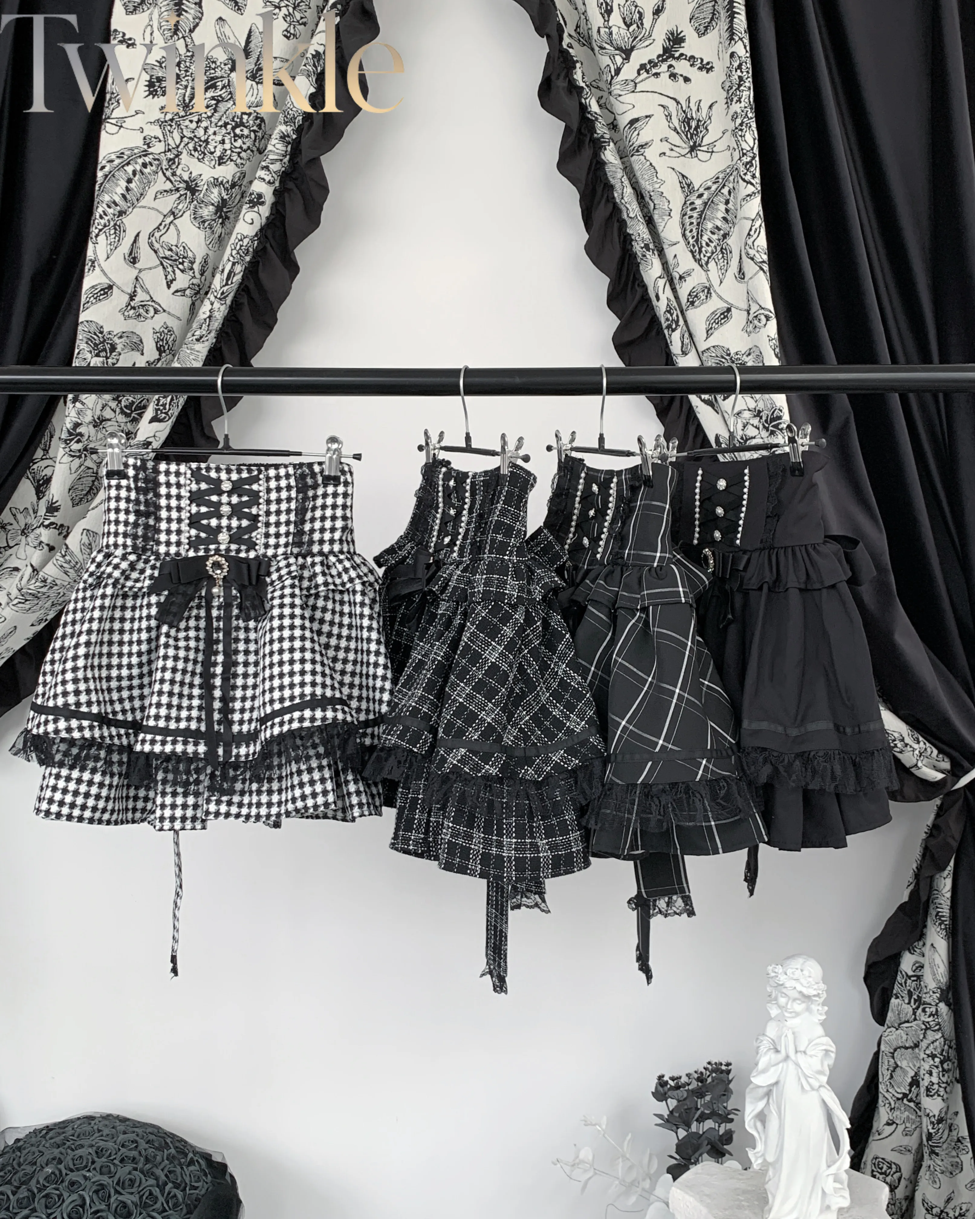 Women's Classic Plaid Lolita Skirt Jirai Kei Lace Bow Pearl Japanese Kawaii Cute Moe Bottom Skirt