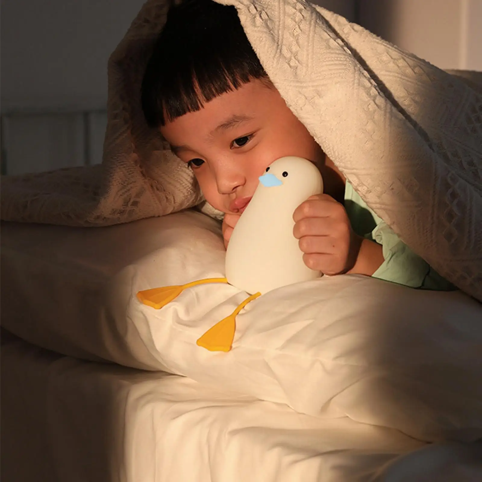 USB Rechargeable Night Light Lying Duck Night Lamp Silicone Patting Light Room Bedside Lamp Home Decor Lamp For Child Gift