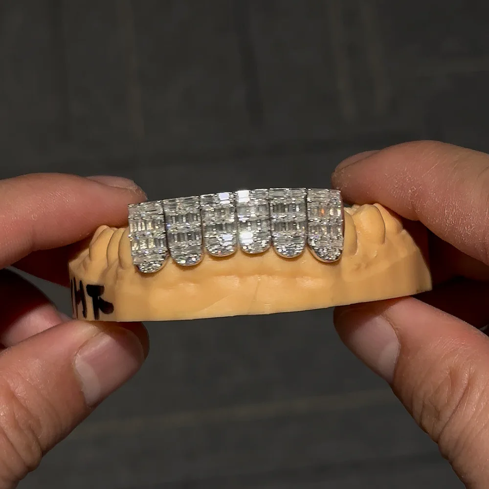 Emerald Braces Grill Teeth Grillz European And American Cross-border Hot Selling Grill GRILLZ