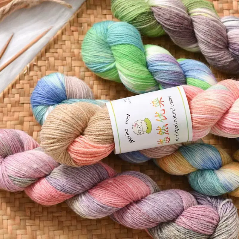 

New DIY Hand-Dyed Wool Yarn Gradient Color Segment Dyeing Medium Thick Hand-Knitted DIY Sweater Scarf Yarn Ball Material Kit