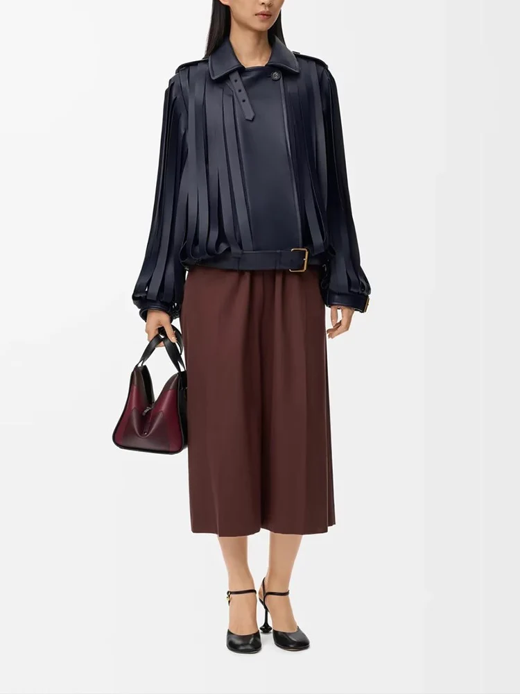 Veste courte en faux cuir PU à manches longues et franges, style européen, nouvelle mode pour femmes, polyvalente et élégante, couleur unie.