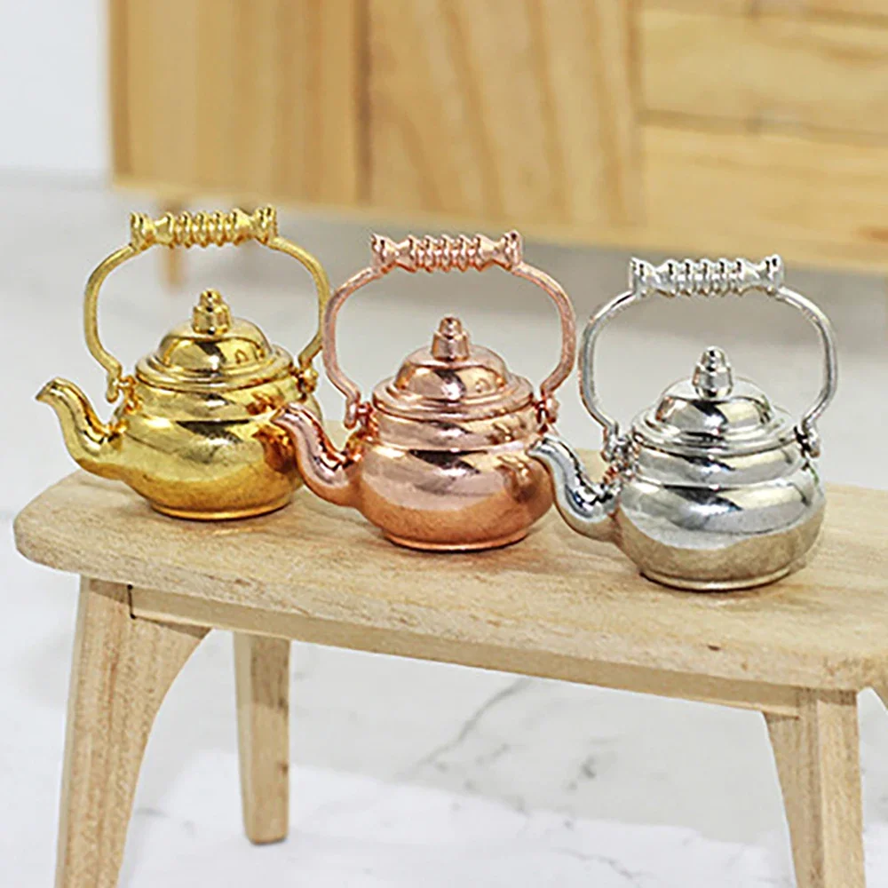 Accessoires miniatures pour maison de poupée, Mini bouilloire en métal, ustensiles de cuisine, modèle de jouets pour décoration de maison de poupée, 1/12