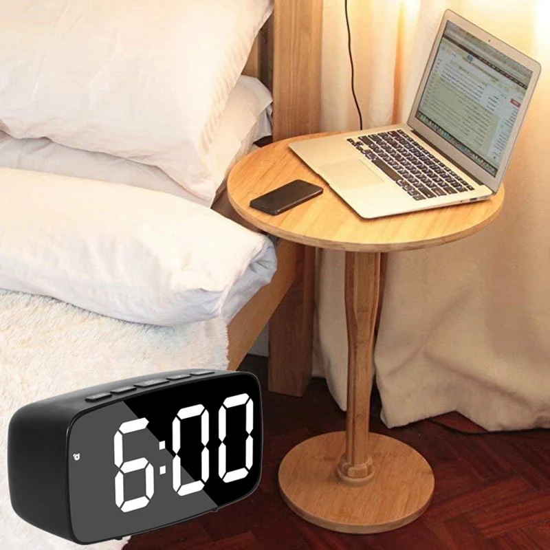 

Smart Digital Alarm Clock Bedside,Red LED Travel USB Desk Clock with 12/24H Date Temperature Snooze for Bedroom,Black