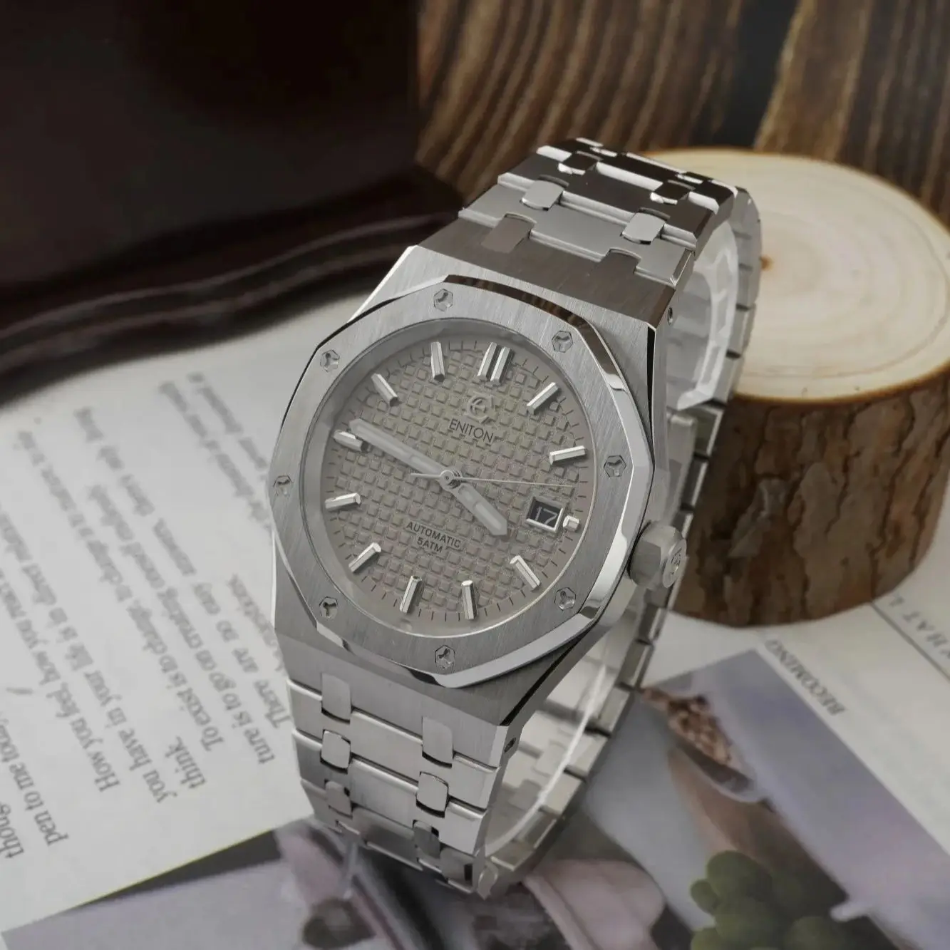 ساعات المعصم الميكانيكية ENITON من الفولاذ المقاوم للصدأ 316L NH35 حركة أوتوماتيكية 5ATM مقاومة للماء ساعة عمل مجوفة للرجال