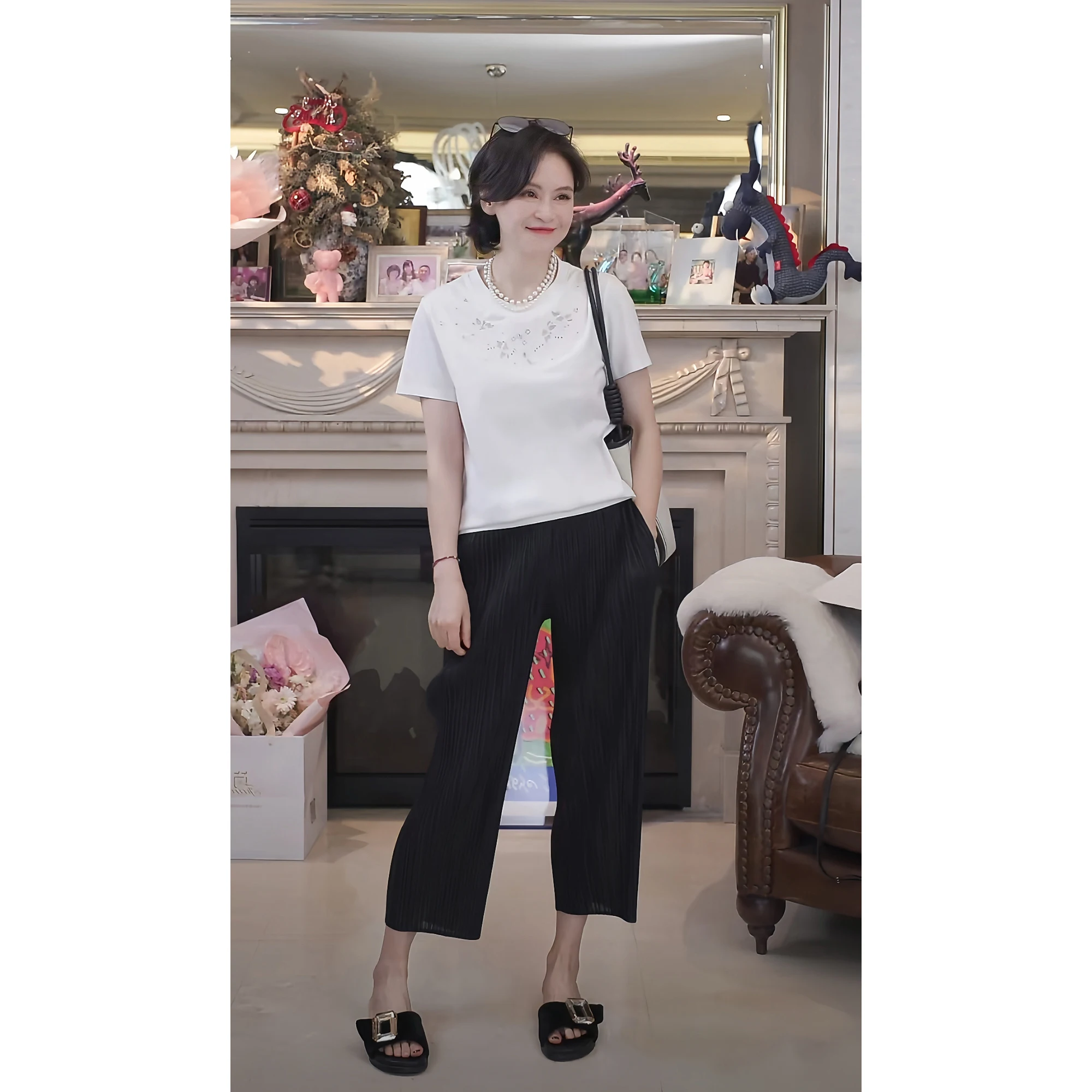 

Summer ort Sve T-irt Pearl Embroidery Hollow out Design Slim Fit round Ne Cotton Lyocell Single Piece Casual Sle