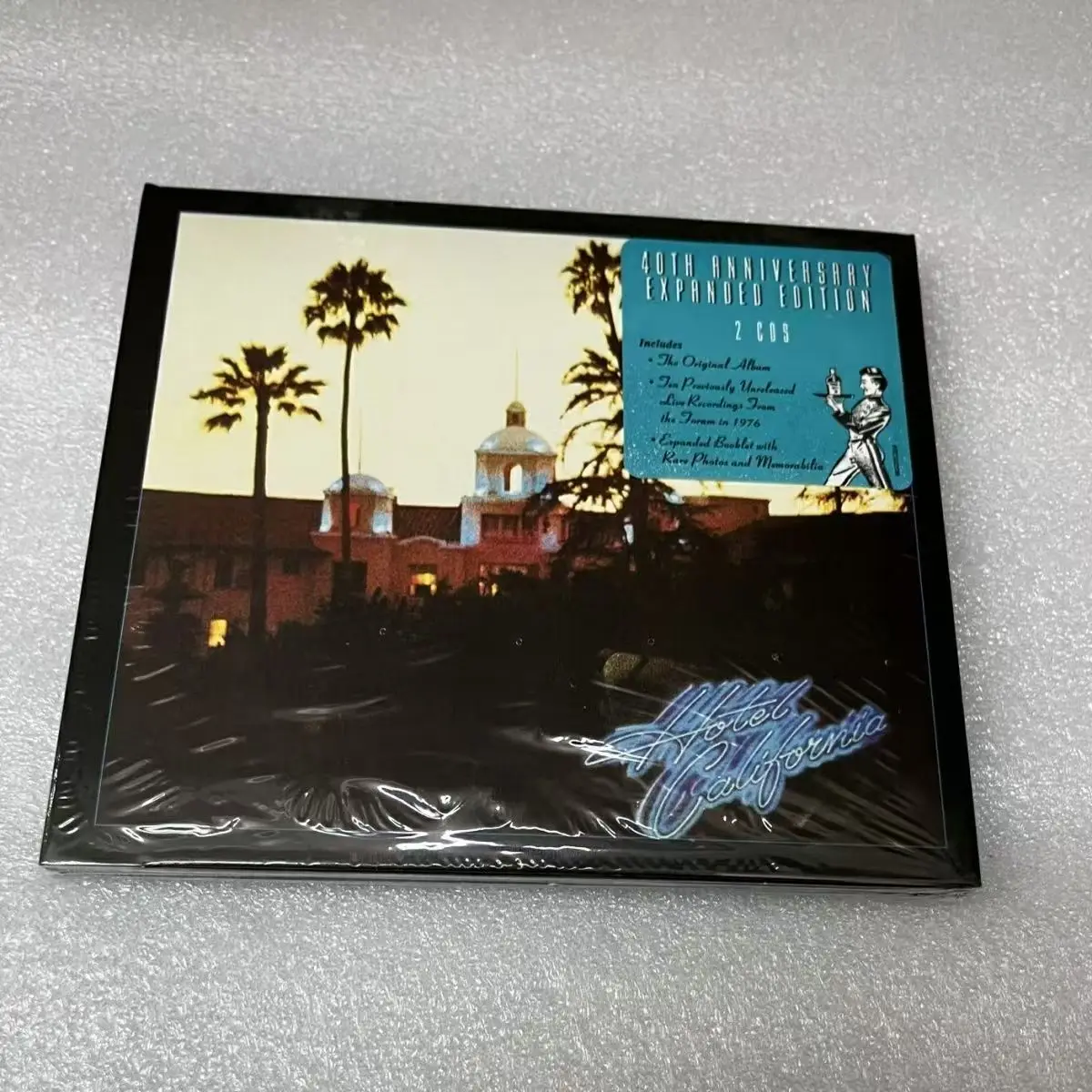 

Ретро Eagles Don Henley Музыкальный компакт-диск Отель Калифорния Альбом на 40-летие 2 шт. Музыкальная запись