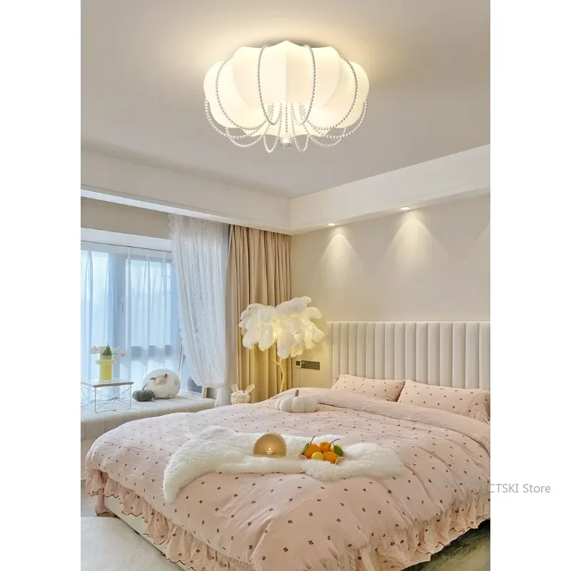 GHJUYIOL French retro cream style 2024 new full spectrum children's room ceiling light