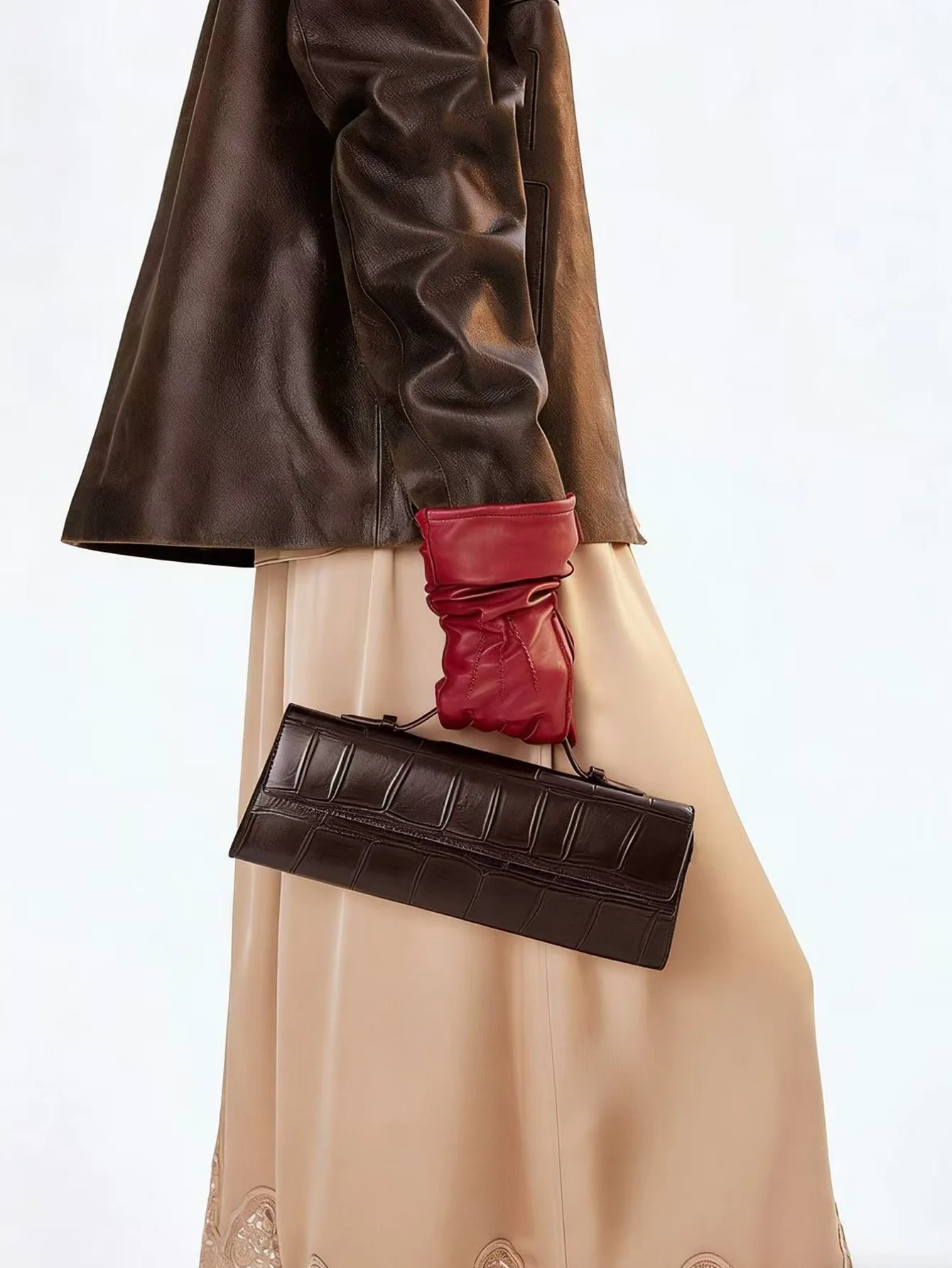 New women's fashion bag with crocodile pattern design, stylish rectangular handbag, vintage magnetic buckle messenger bag