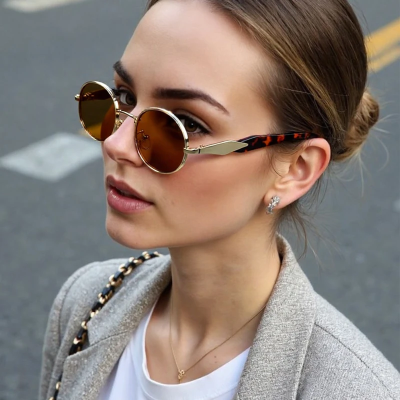 Female Small Oval Metal Sunglasses Casual Fashion Brand Eyewear Luxury Design Sun Glasses Punk Unisex Stylish Shades