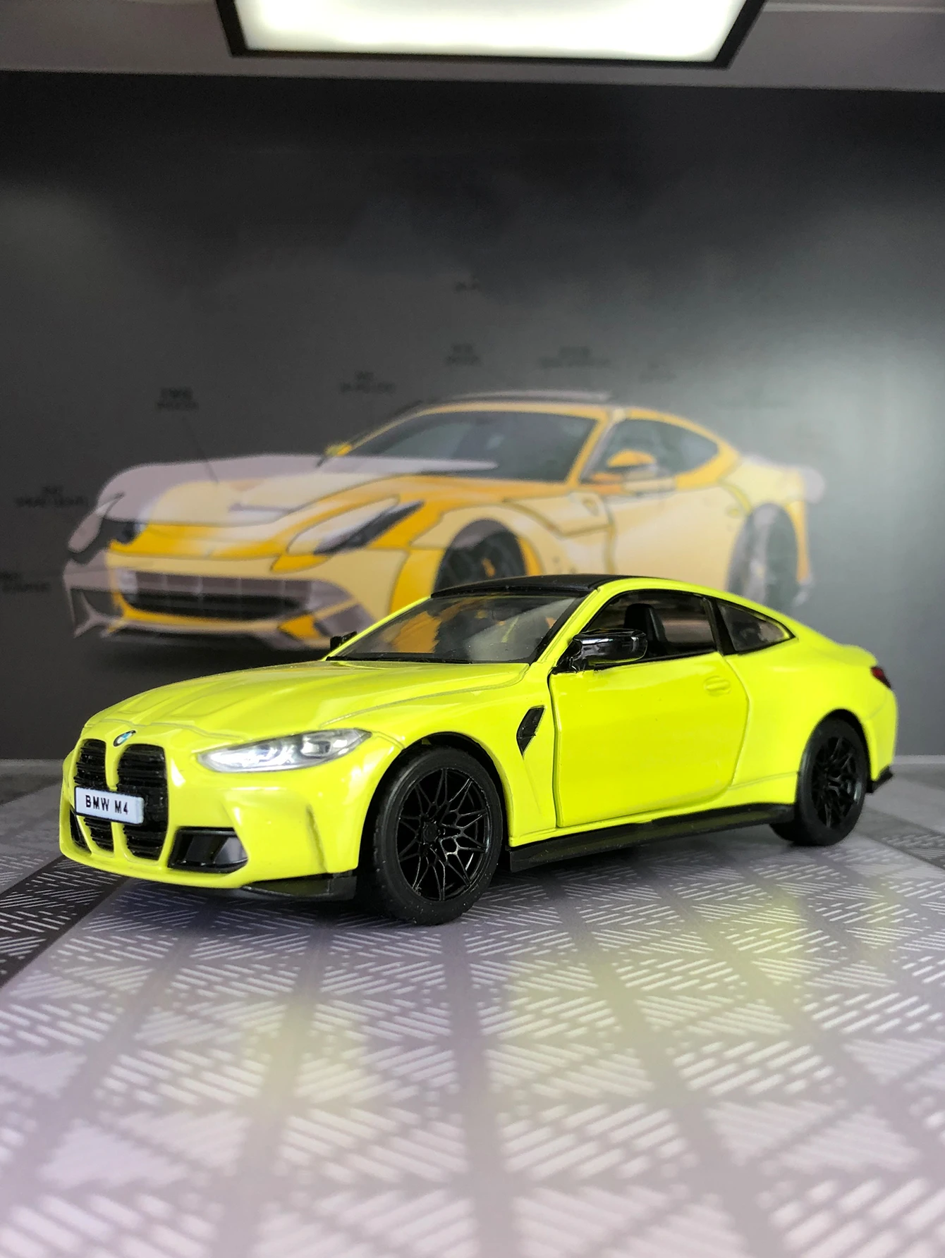 

1:32 Simulated Zinc Alloy BMW M4 G82, Static Model, Metal Collectible Gift Car