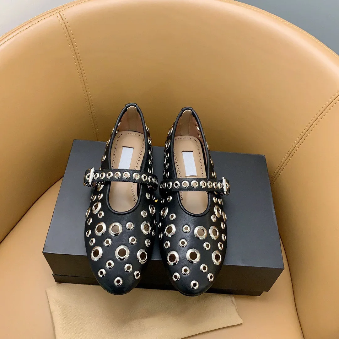 Women Shoes Ballet Flats Metal Rivets Holes Hollow Mary Jane Designers Vintage Brand Daily Sneaker Casual Walking Loafers
