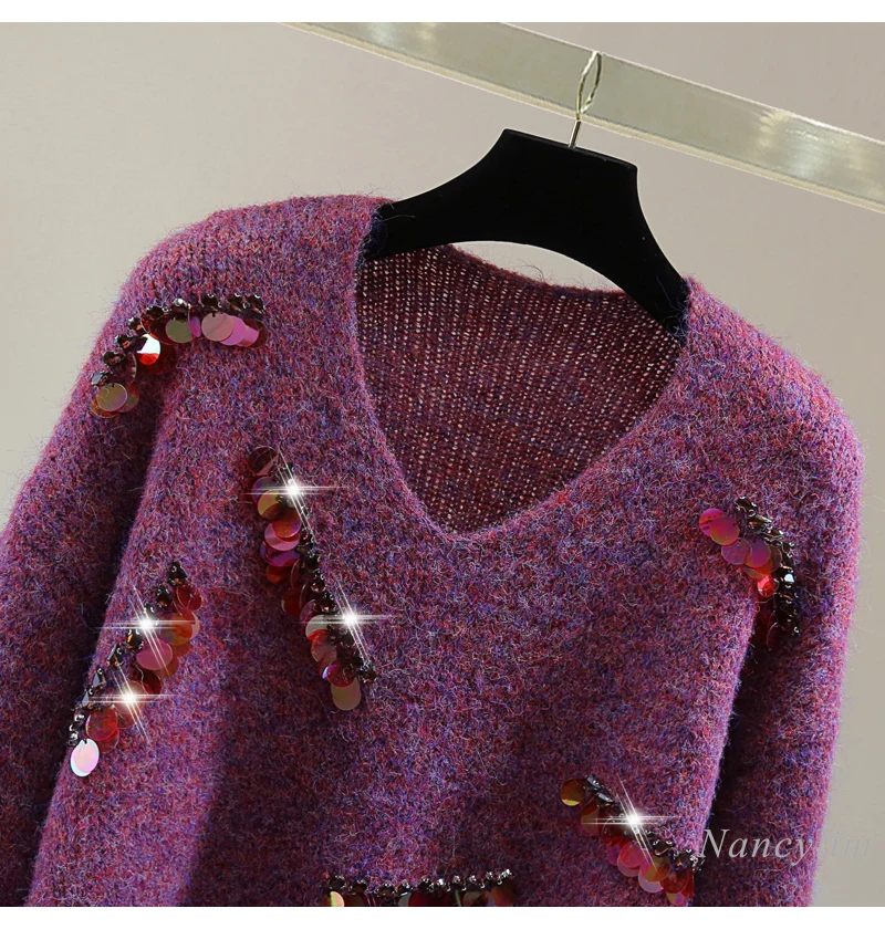 Heavy Industry Sequined V-neck Long-sleeved Knitted Sweater Winter Short Purple Color Diamond-encrusted Pullover Sweater Top