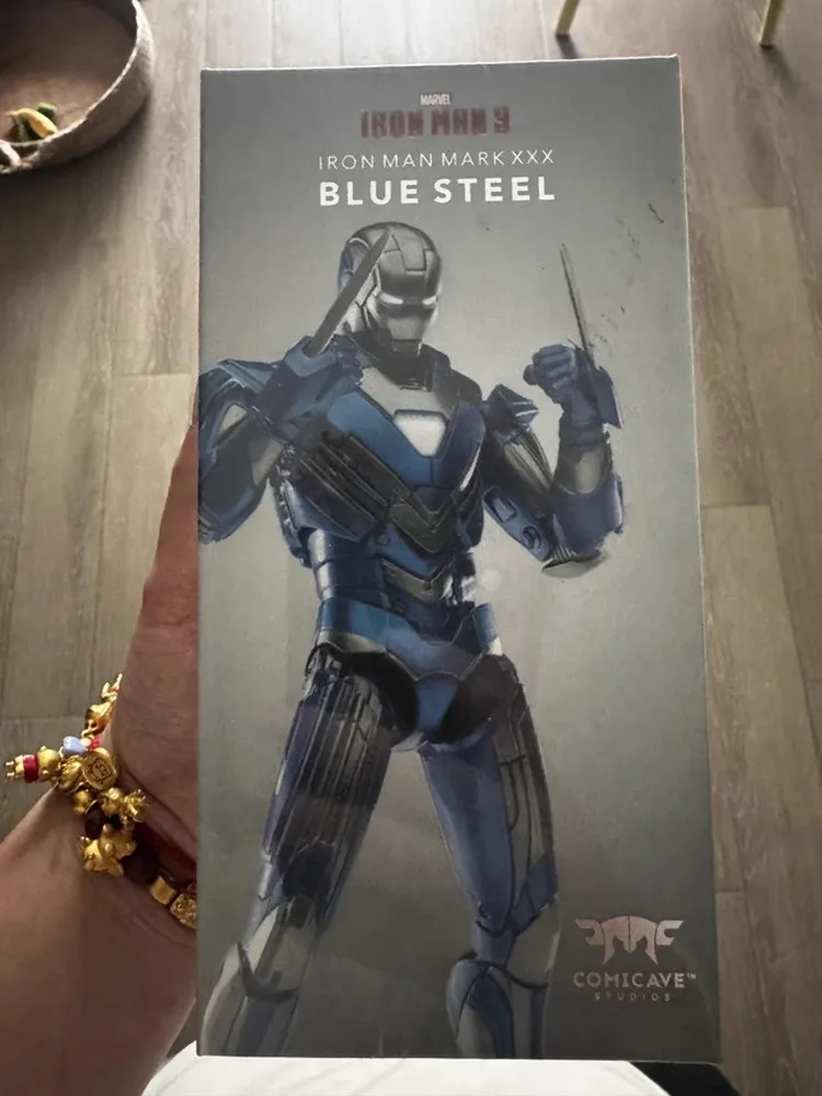 

Comicave 1/12 Scale Alloy Iron Man Cs Mk33 Mk30 Centurion Glowing Action Figure Collectible Toy Model Luminous War Robot Gifts