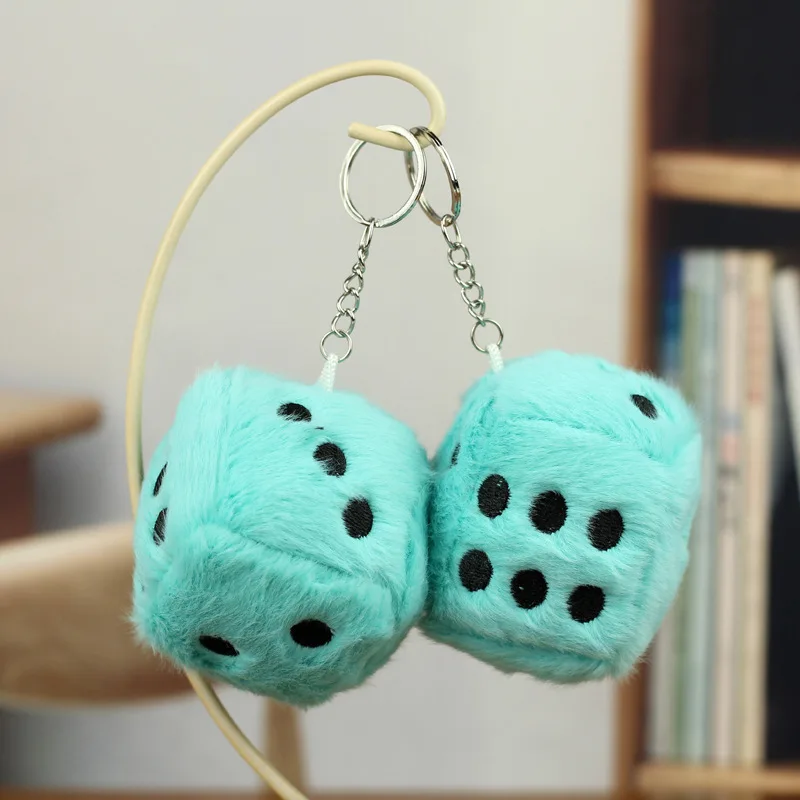 Dés en peluche jouet pendentif doux en peluche poupée porte-clés sac à dos sac de voiture porte-clés décor enfant cadeau jouets éducatifs