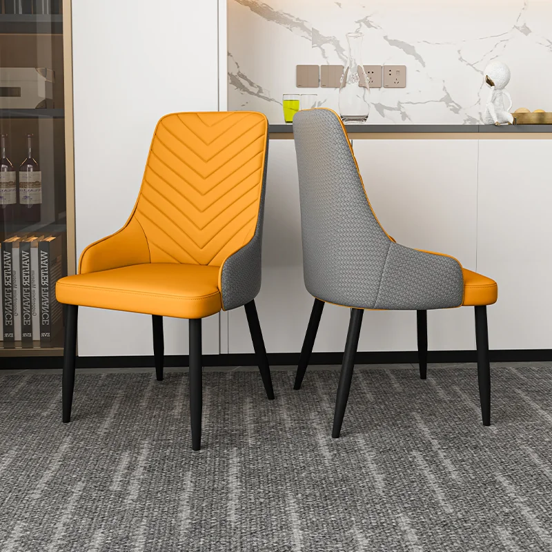 P13Italian الجلود الفن المنزل الحد الأدنى كرسي طعام فاخر الإنترنت المشاهير الحديثة بسيطة طاولة طعام التفاوض الإيطالية تشا