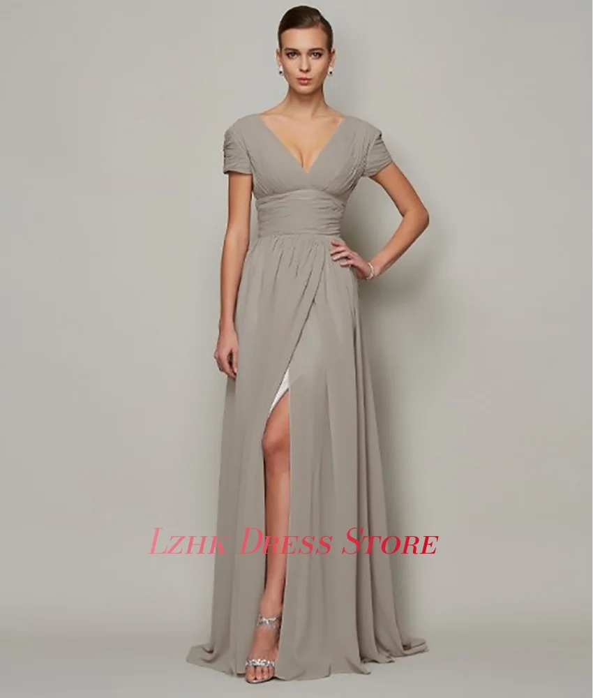 カスタマイズされた優美なジャージー素材のAラインイブニングドレス、繊細な半袖、Vネック、床丈