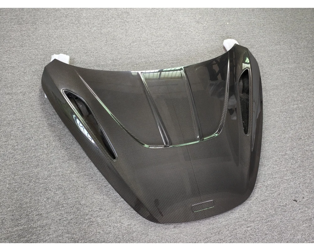 

Ry Style Carbon Fiber Engine Hood for Upgrading McLaren 720S