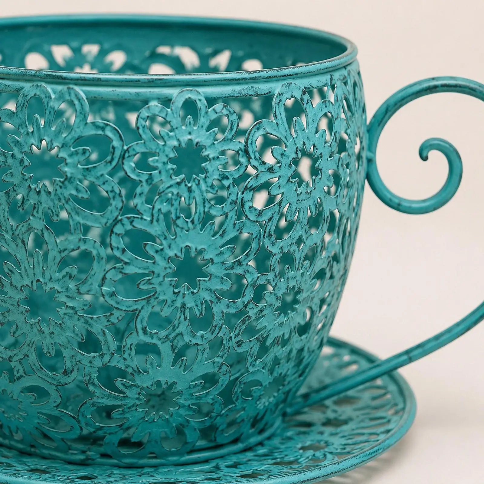 Metal Flower Pot Hollow Floral Design Cup Planter with Saucer for Garden Decor and Balcony Flowers
