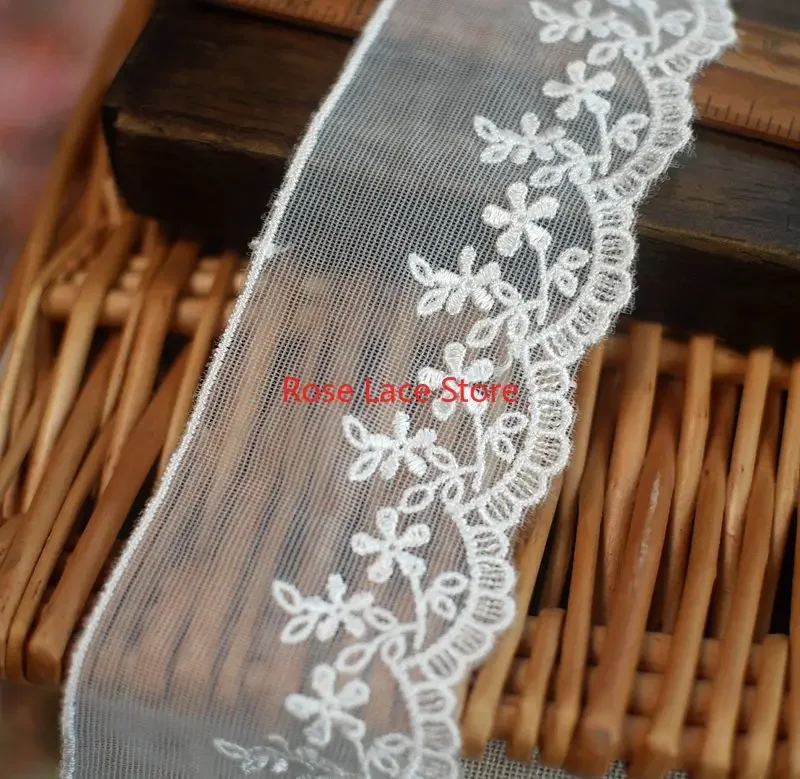 5 yards Off white flower embroidery Lace Trim,love heart dot Scallops tulle trim, For Wedding Gown,Bridal Hairband,Girl dress