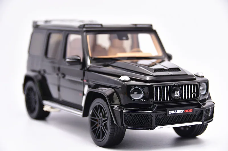 نموذج سيارة حقيقي تقريبًا 1/18 Brabus G800 Adventure Edition Xlp 800 Brabus G-Class Widestar نموذج سيارة للأولاد مجموعة لعبة هدية