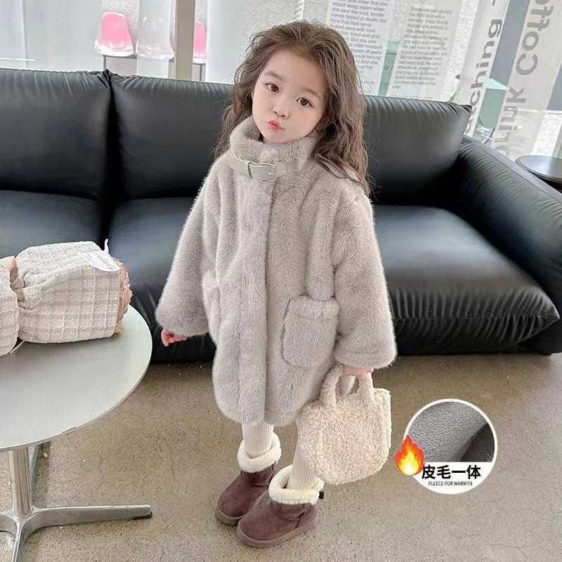 Acket For Kids Luxury Designer Clothing Girls Faux Fox Fur Coat Kids Long Sleeve Faux Fur Jacket Winter Fur Coats