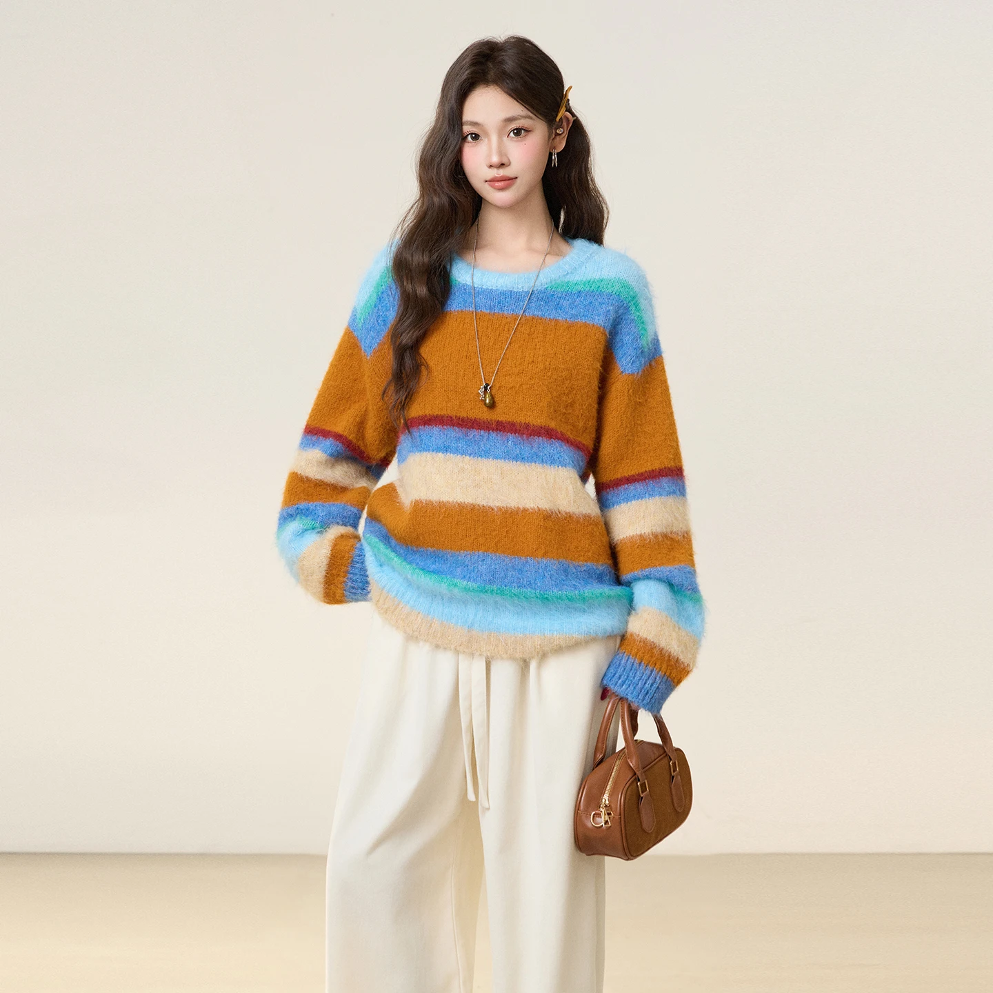 

Retro Contrasting Striped Loose Long Sleeved Sweater for Women's Winter Chic, Age Reducing Casual Versatile Top