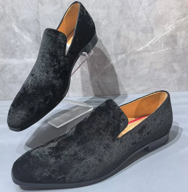 

Мужские черные вельветовые лоферы, модные модельные туфли без шнуровки, мужская деловая повседневная обувь, мужская обувь для вечеринок, Новое поступление