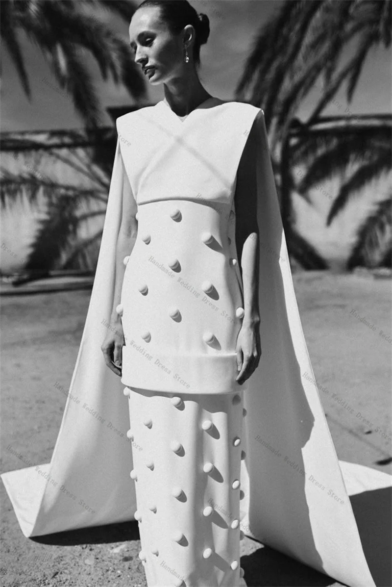 Biała suknia balowa typu sheath z peleryną, seksowna, bez rękawów, elegancka suknia ślubna wieczorowa, szyta na miarę, wiązana na plecach, długa suknia do kościoła.