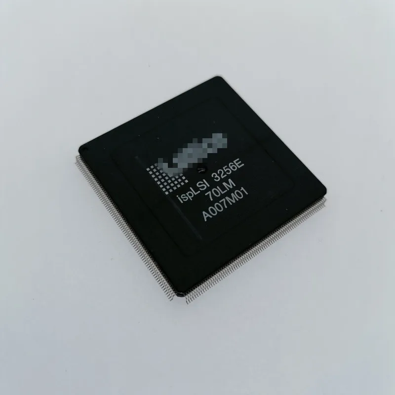 2 шт. ISPLSI3256E-70LM QFP