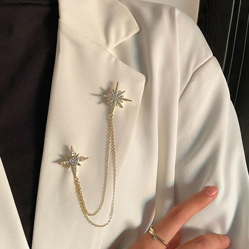 Brooch Six Pointed Star Chain Pin Premium Metal Gold Color Lightweight Unisex High End Lapel Accessory for Men Women Suit Coat