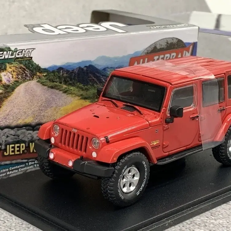 الضوء الأخضر 1/43 2013 جيب رانجلر موب غير محدود #2