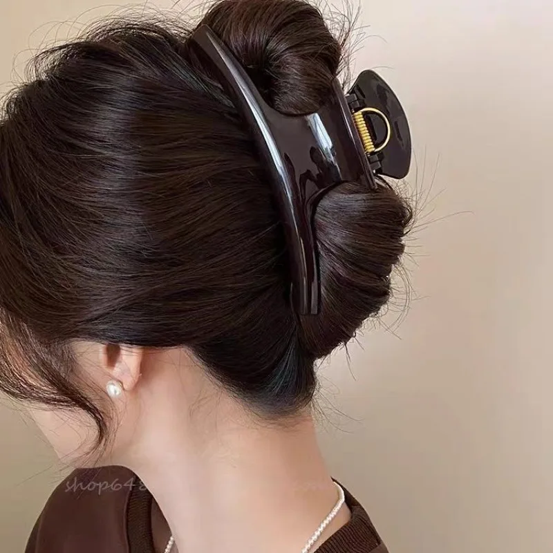 Elegant Large 5.91in Solid Hair Claw Clip for Women Fashion Hair Ornament Suitable for Long Thick Hair