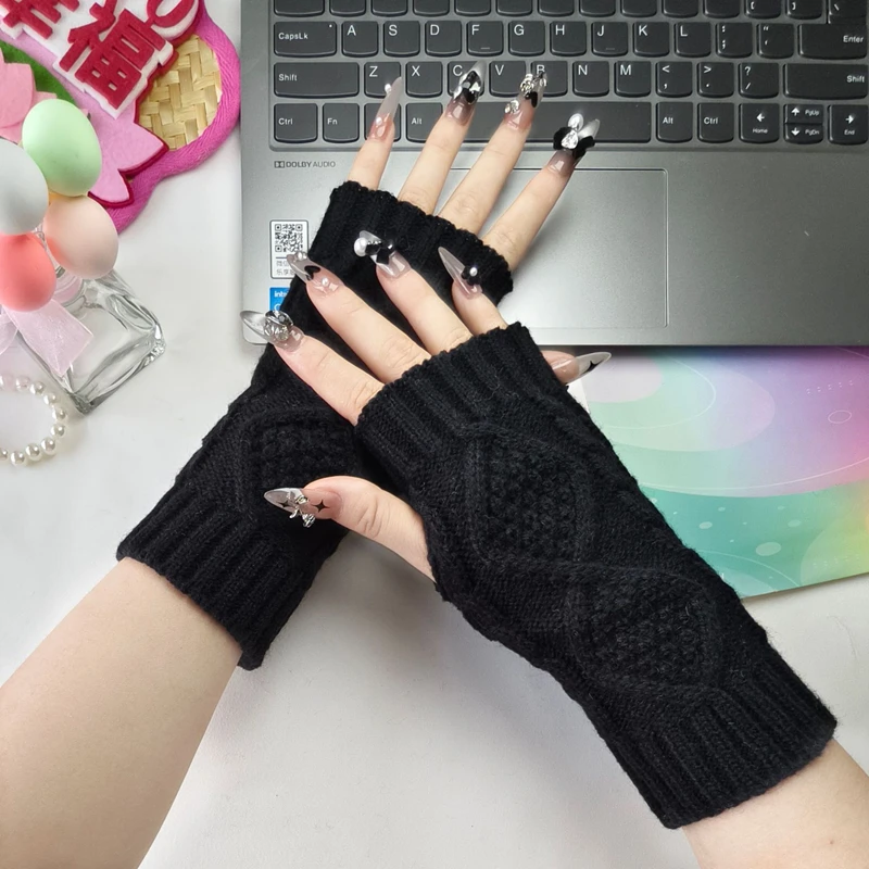 

Short half finger warm knitted fabric yarn exposed Gloves autumn winter outdoor hand crochet typing Sleeves