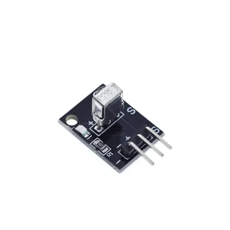 Set da 3 pezzi Kit modulo telecomando wireless a infrarossi Modulo ricevente a infrarossi codificato NEC per ARDUINO HX1838