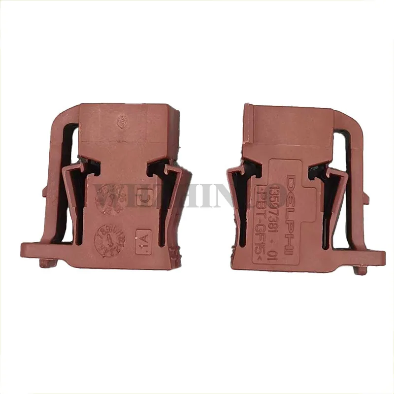Automotive Connector (4  pole) 13597381   Automotive Connector