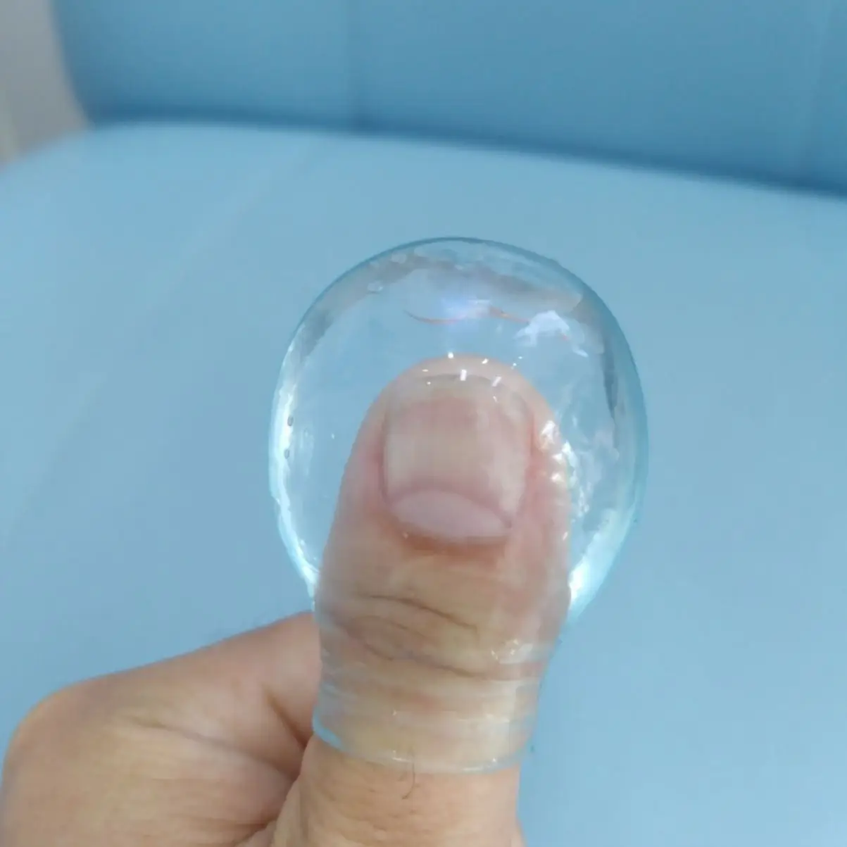 

Waterproof Finger & Toe Caps, Thick Soft Nail Shields for Showering, Reusable Protection for Ingrown Nails，