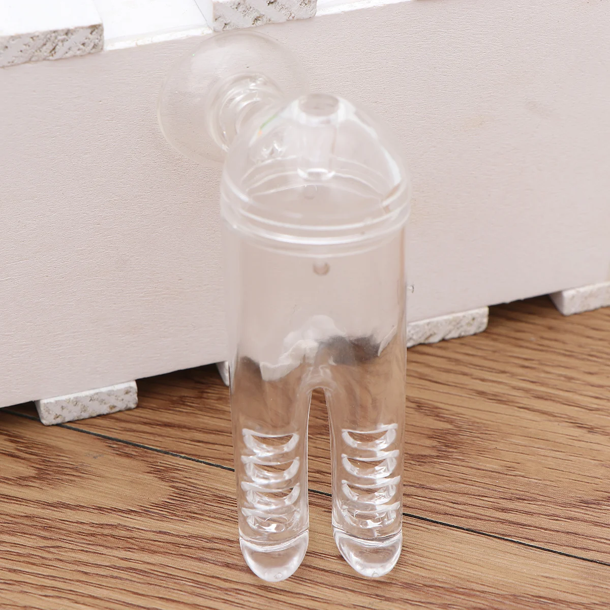 

Aquarium Automatic Fish Feeder Plastic Feeding Cup with Cover Suction Cup Easy to Use Aquarium Fish Tank Food Dispenser