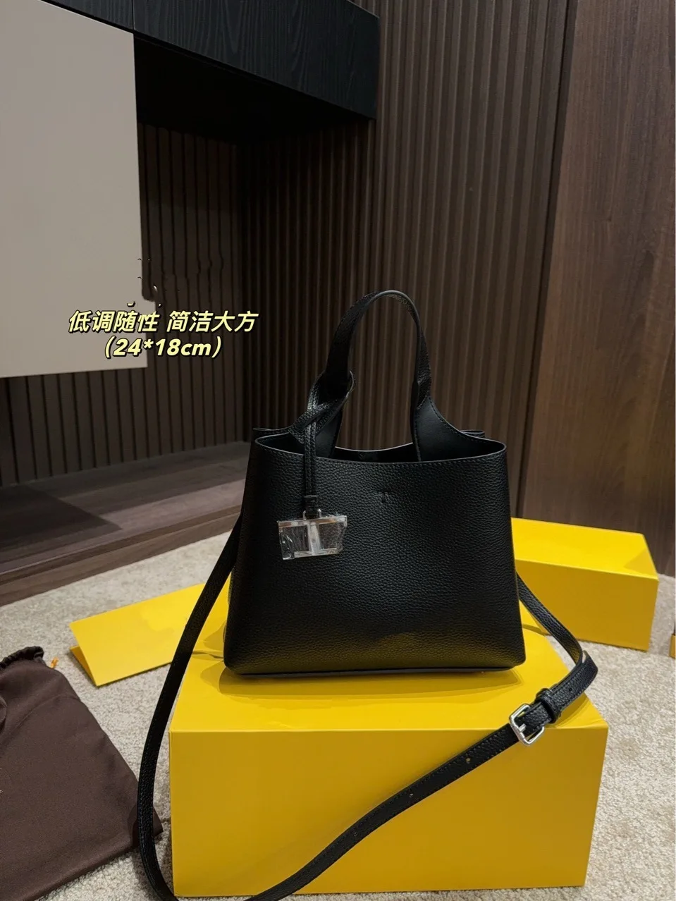 Luxury Brand Women\'s Shoulder Bag Tote New Commuter Large Capacity Bucket Crossbody Handbags For Women Y2k Fashion Holiday