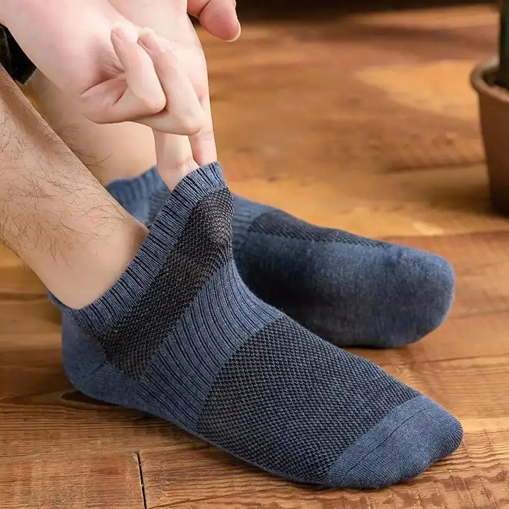 

Casual Invisible Solid Color Cotton Comfortable Shallow Boat Socks Hosiery Men's Socks Low-top Socks