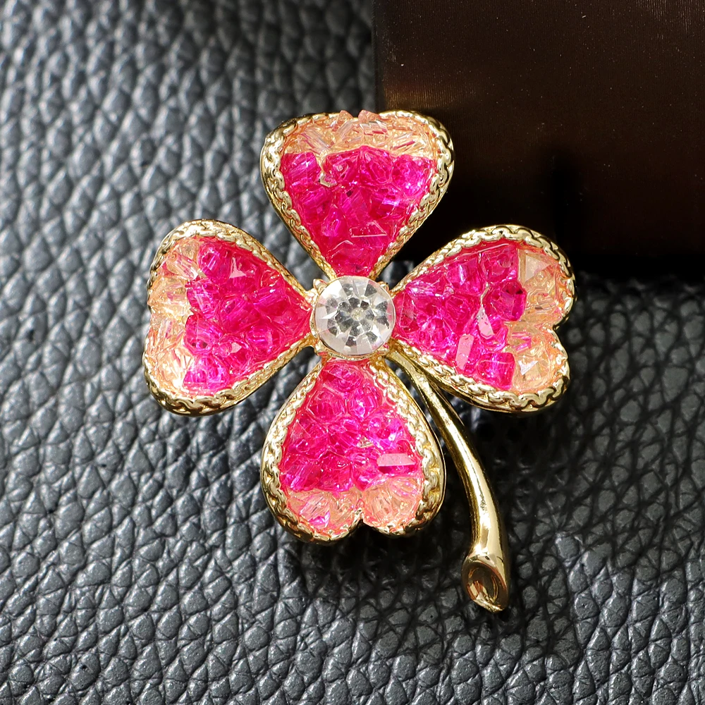 CINDY XIANG Handmade Omber Color Clover Brooch Beautiful Elegant Wedding Party Pin 3 Colors Available High Quality Jewelry