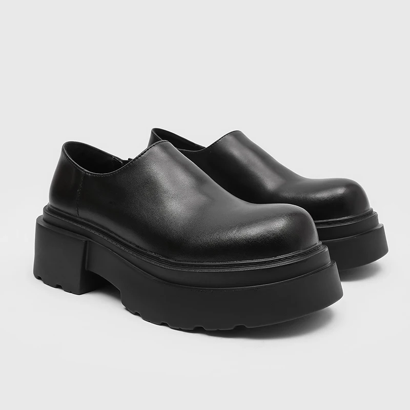 New Men Loafers Black Color Brand One-piece Business Leather Shoes Trendy Retro Business Derby Shoes Sizes 38-46 Men Shoes