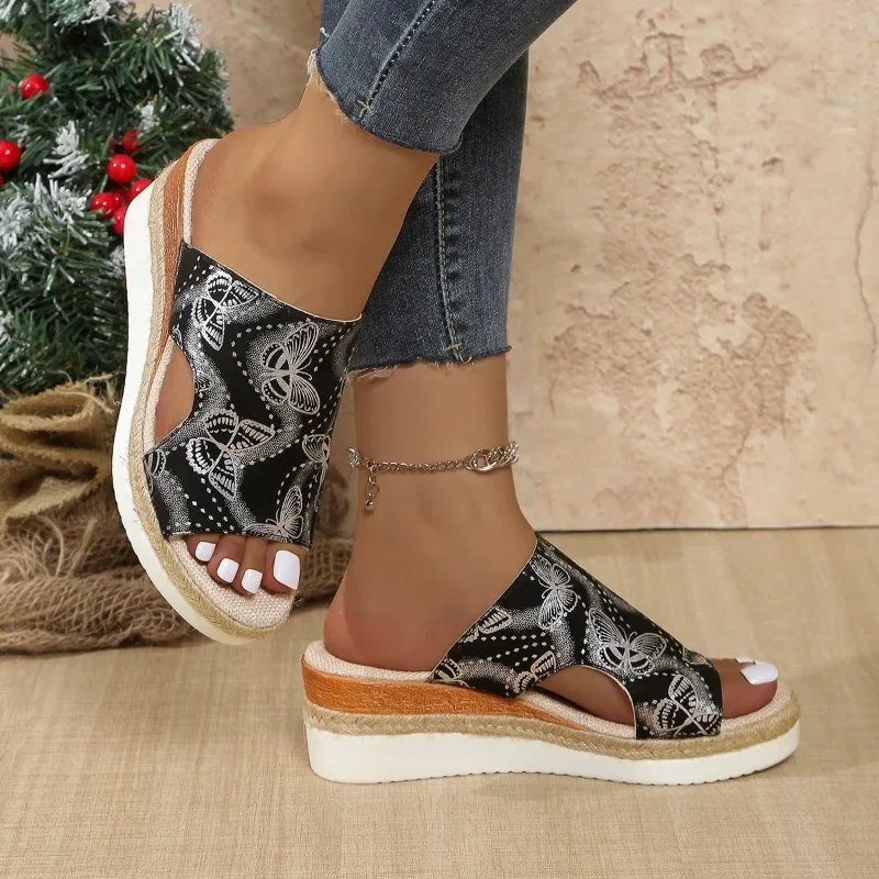 Zapatillas de plataforma con cuña para mujer, zapatos antideslizantes de estilo Retro, cómodos, para vacaciones y playa, Otoño, 2024