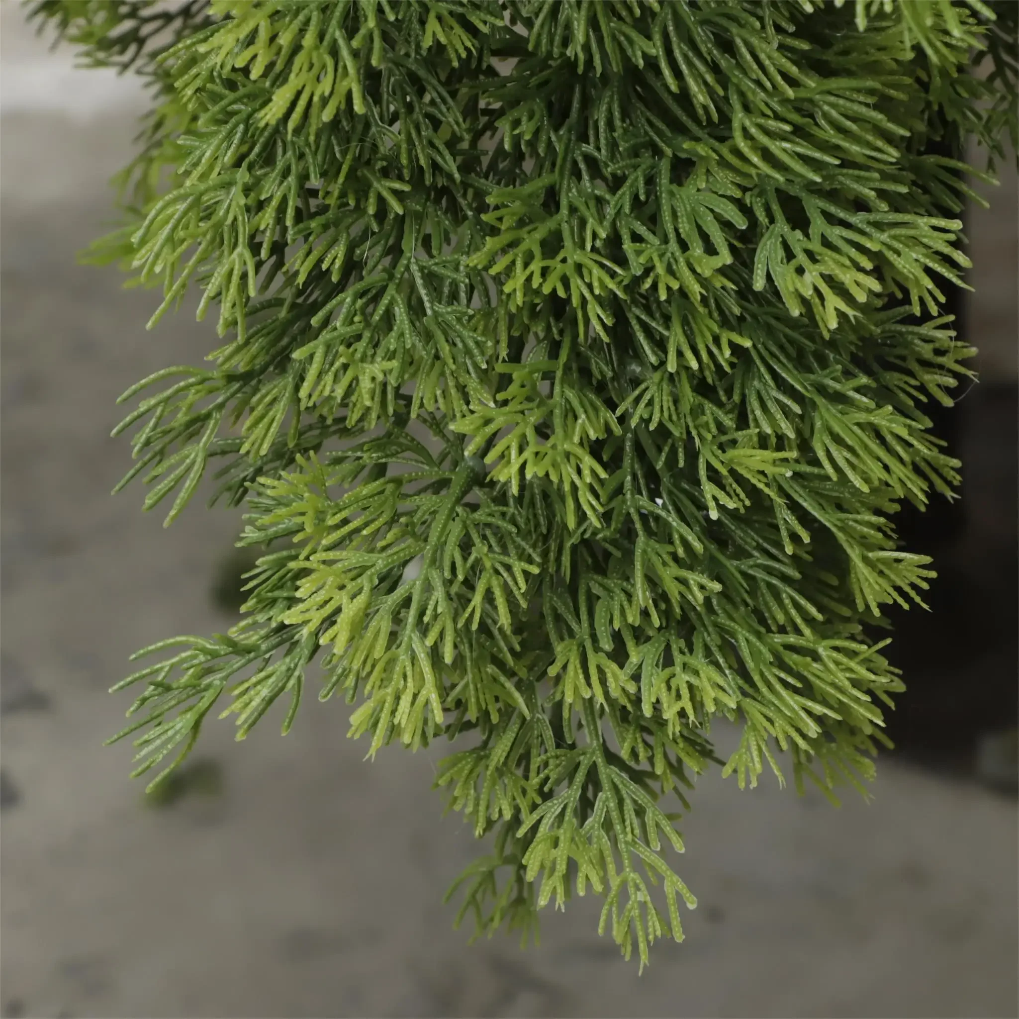 2026 Wholesale high-quality artificial Christmas trees Factory Custom Size Christmas Outdoor Large PE  Artificial Christmas Tree