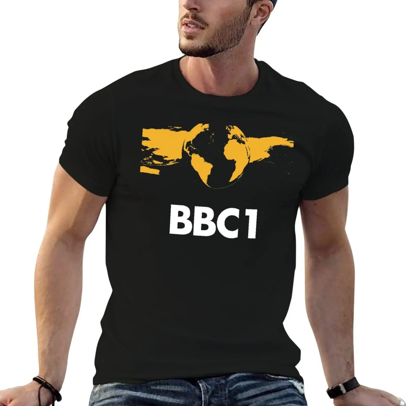 beebthings 1970s Mirror Globe T-Shirt Outdoor Activity Sports T-Shirt