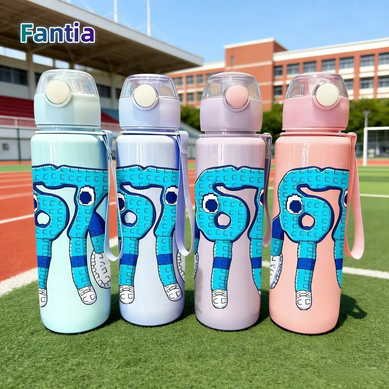 

Чашка для воды с 3D-печатью и мультяшным номером — пластиковая чашка без BPA, герметичная, 700 мл для ежедневного использования, коллекция фанатов, уникальная и стильная