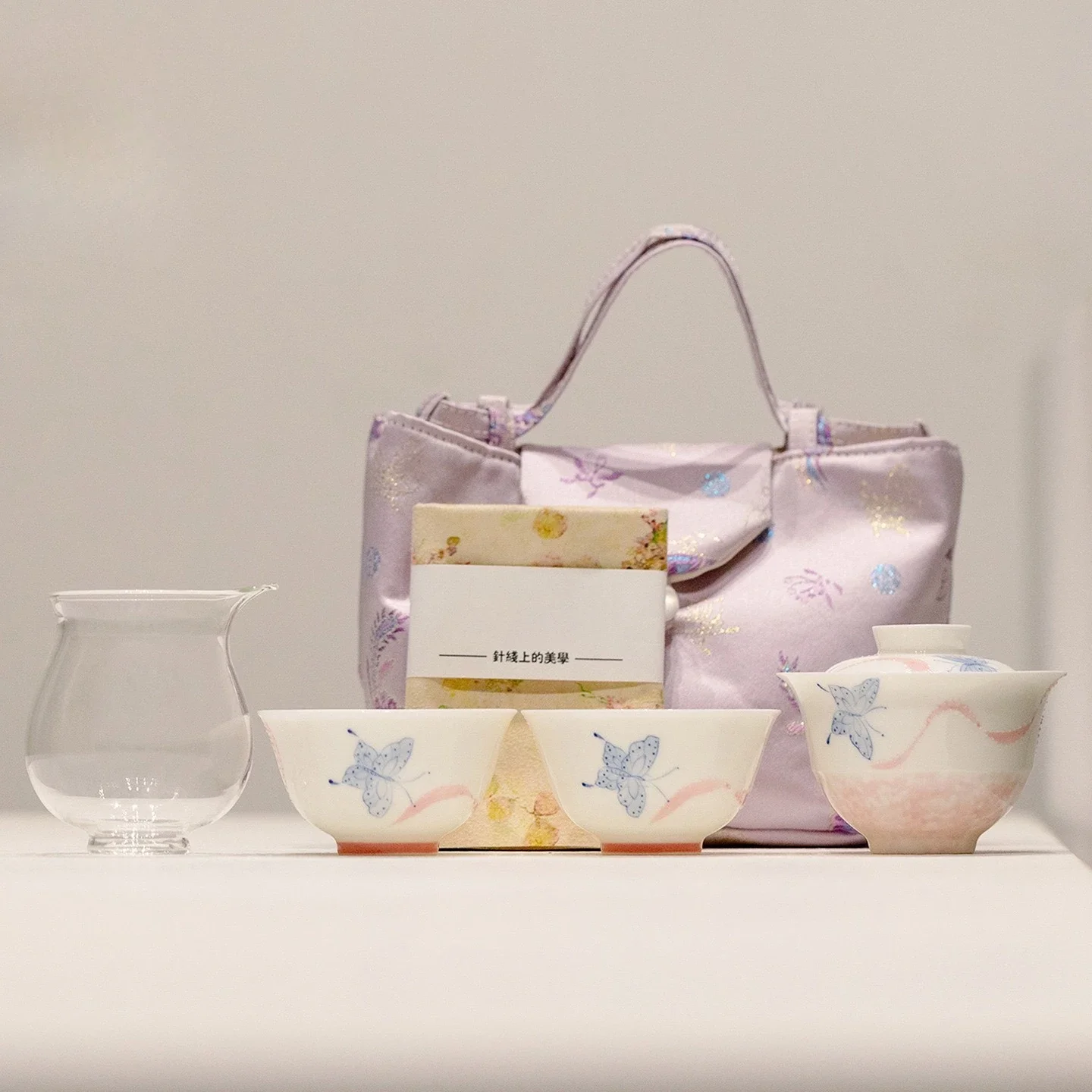 Hand Painted Pink Shadow Blue Butterfly Outdoor Travel TeaSet Storage Bag Camping Portable Tea Bag Picnic 1 Bowl 3 Cup Tea Maker