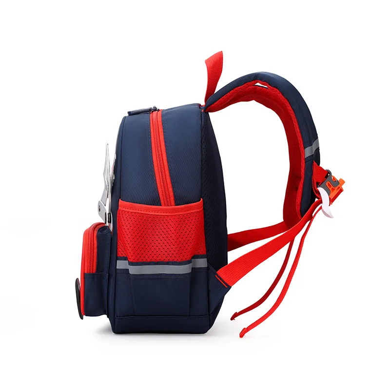 3-6 Year toddler backpack The babys shoulders preschool backpack Childrensfavorite fire truck cartoon style toddler backpack boy