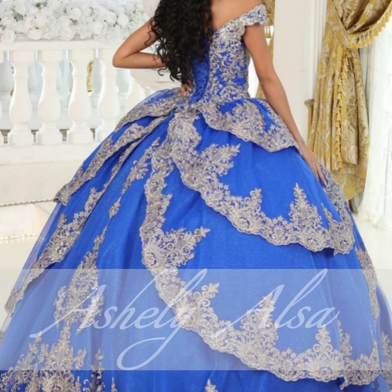 AAQ89 ที่กําหนดเองสีฟ้าชุดสตรีปิดไหล่ลูกไม้ Applique Corset Puffy กระโปรง Prom Dance Queen หวาน 15 Quinceanera 16