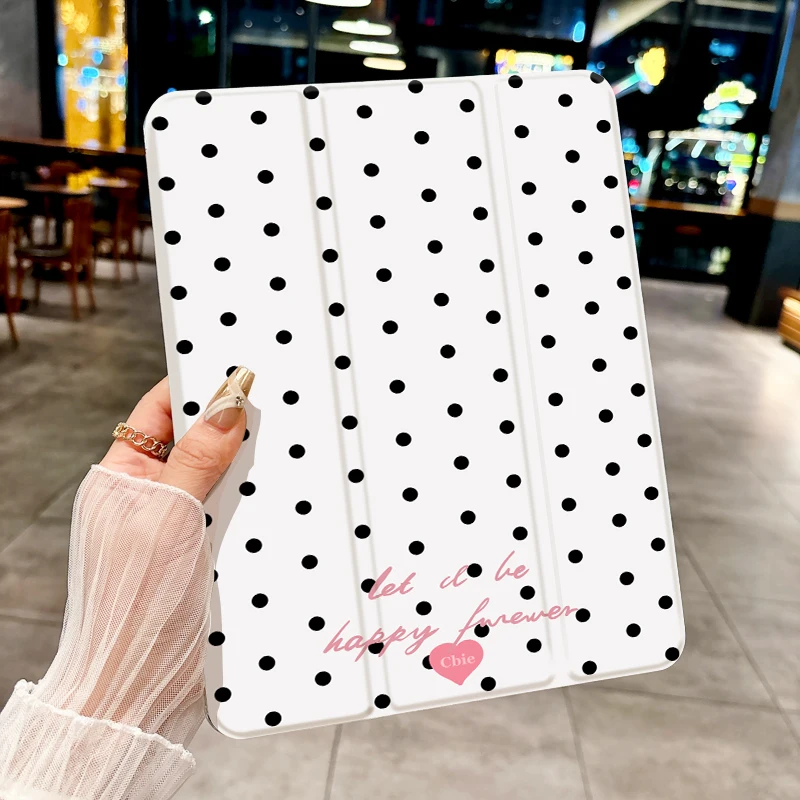 

Heart black and white polka dots case for iPad pro 10/11-Inch 2020/6th/7th /8th /Air 3rd/Air 4th/9th gen/Air 5th Gen 2022/Air 11