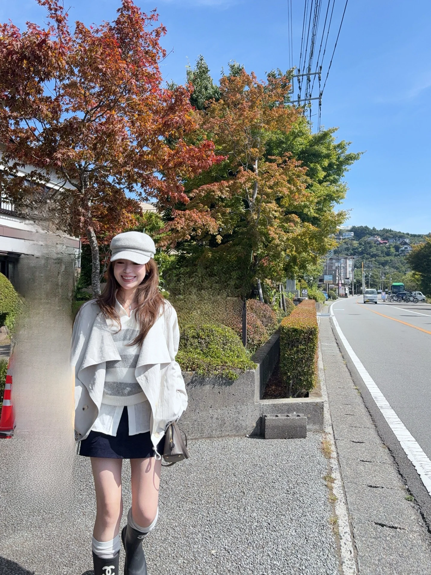 

Льняное женское пальто средней длины 2025: Новая модная повседневная винтажная верхняя одежда с длинными рукавами, круглым вырезом и застежкой на одну пуговицу